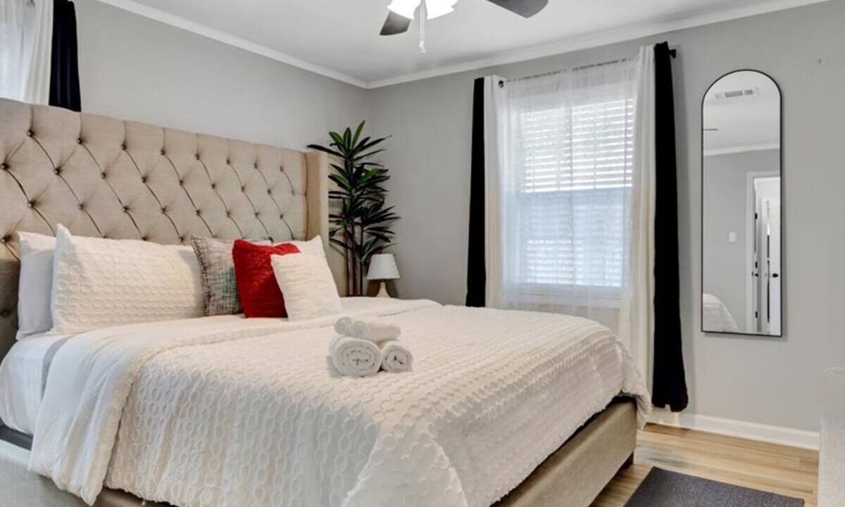 Photo of Bedroom in Pine Bluff
