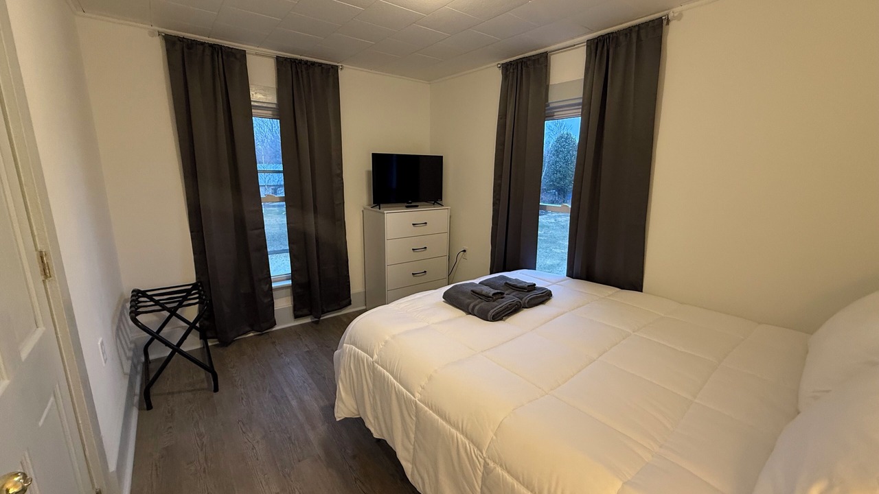 Photo of Bedroom in Lawrenceville
