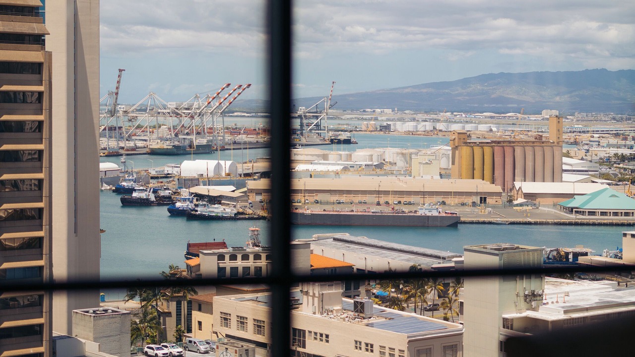 Photo of Others in Downtown Honolulu