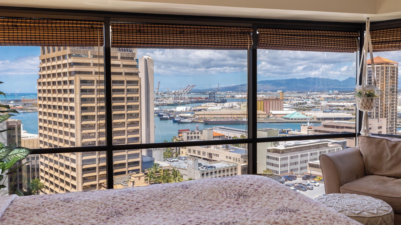 Photo of Bedroom in Downtown Honolulu