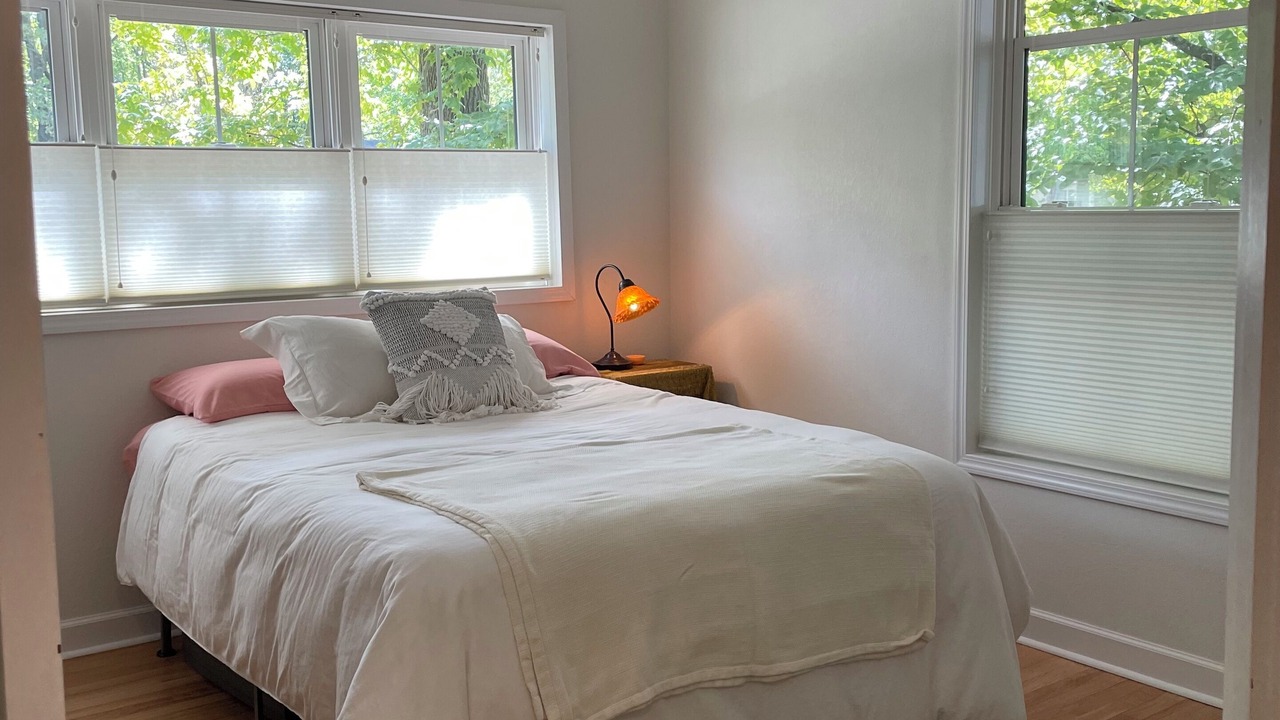 Photo of Bedroom in Carbondale
