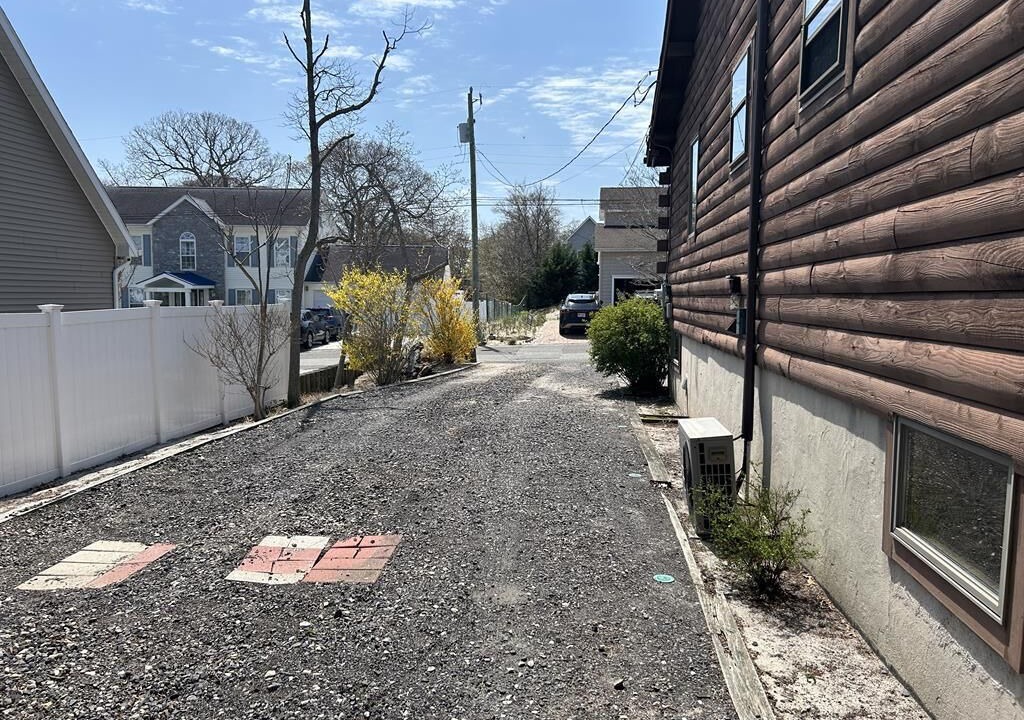 Photo of Outdoor in Town Bank