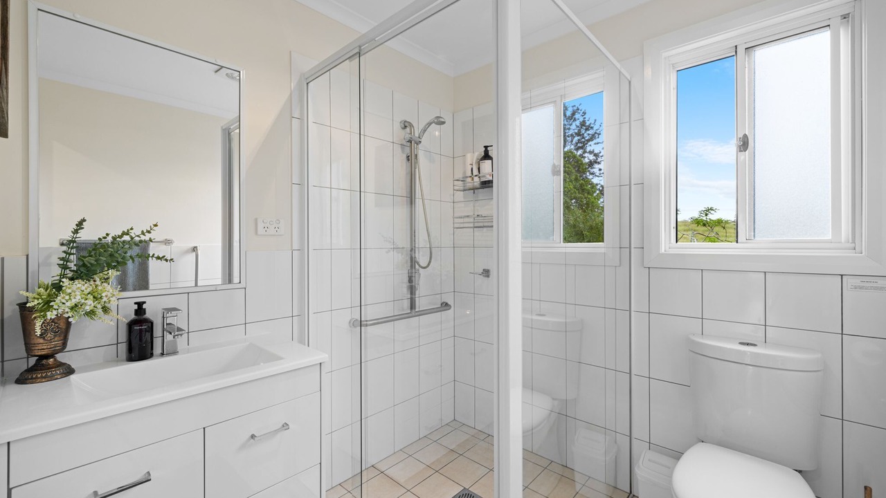 Photo of Bathroom in Homeleigh