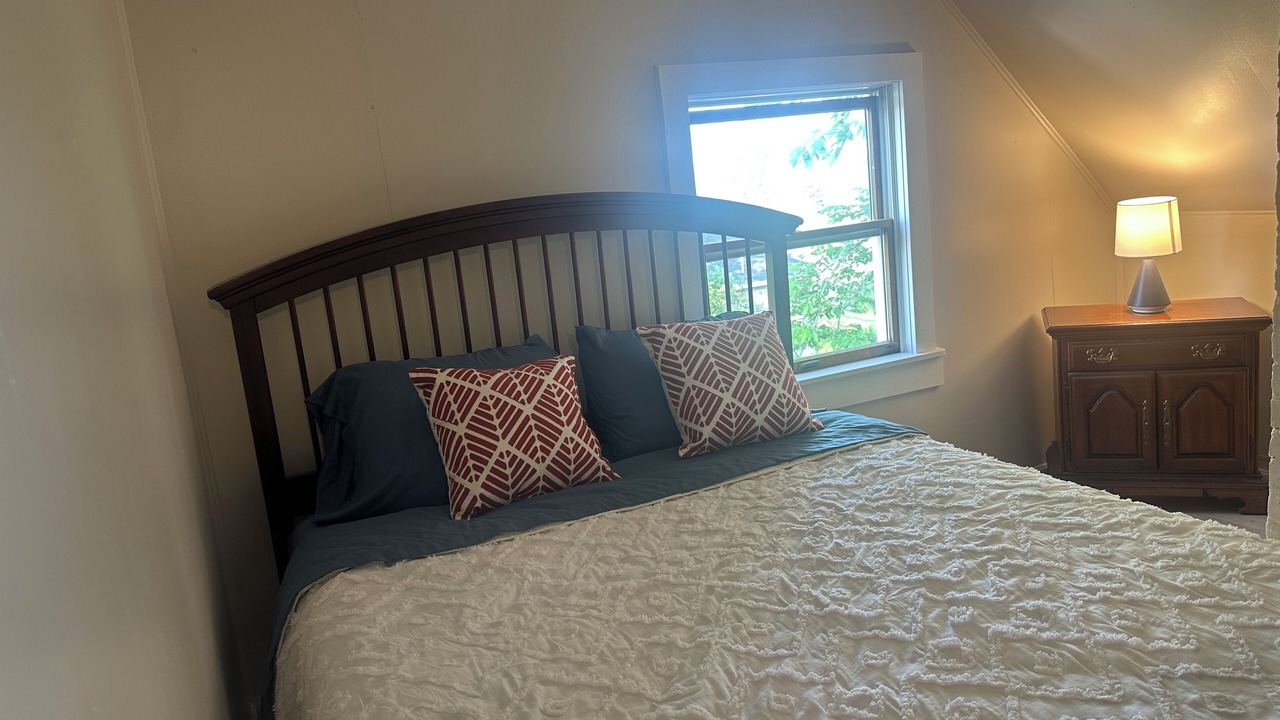 Photo of Bedroom in Jonesport
