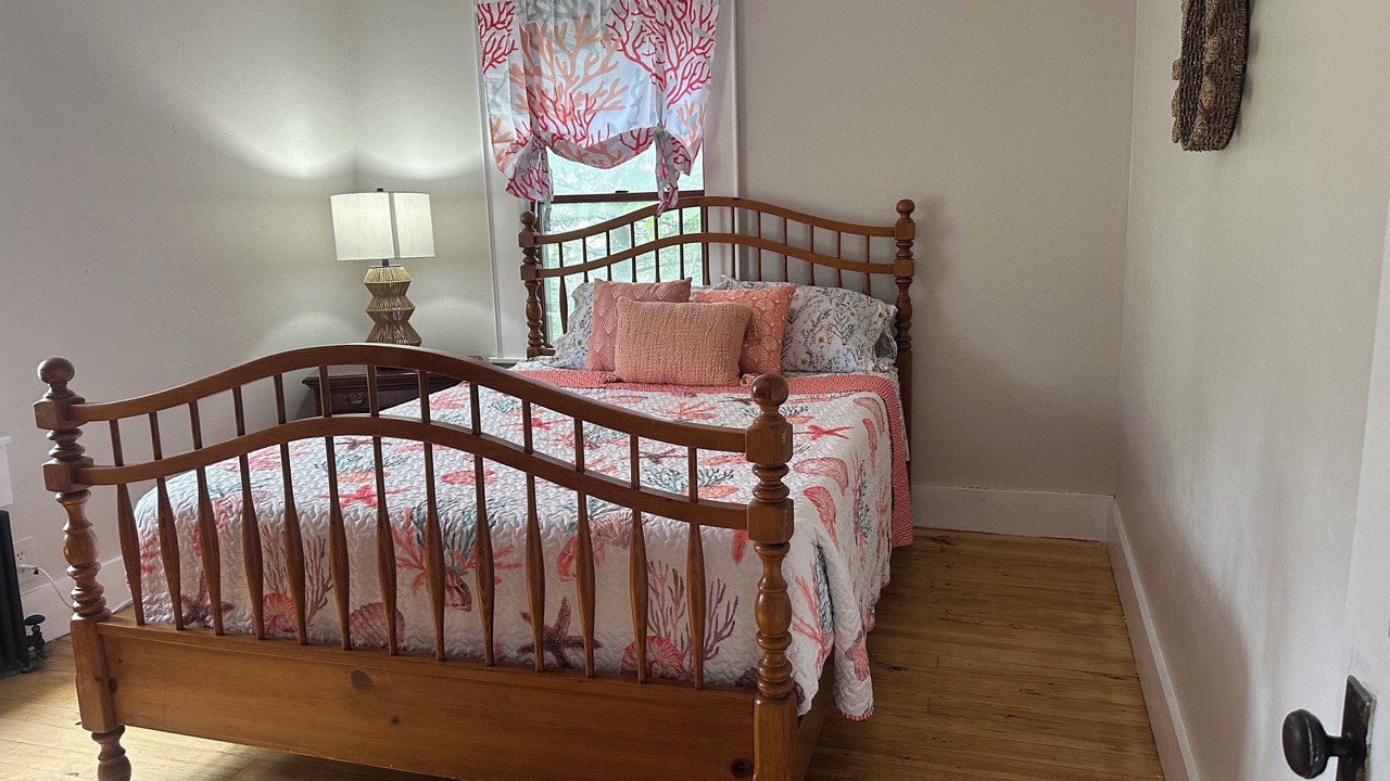 Photo of Bedroom in Jonesport