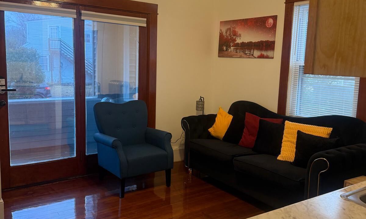 Photo of Livingroom in Hyannis