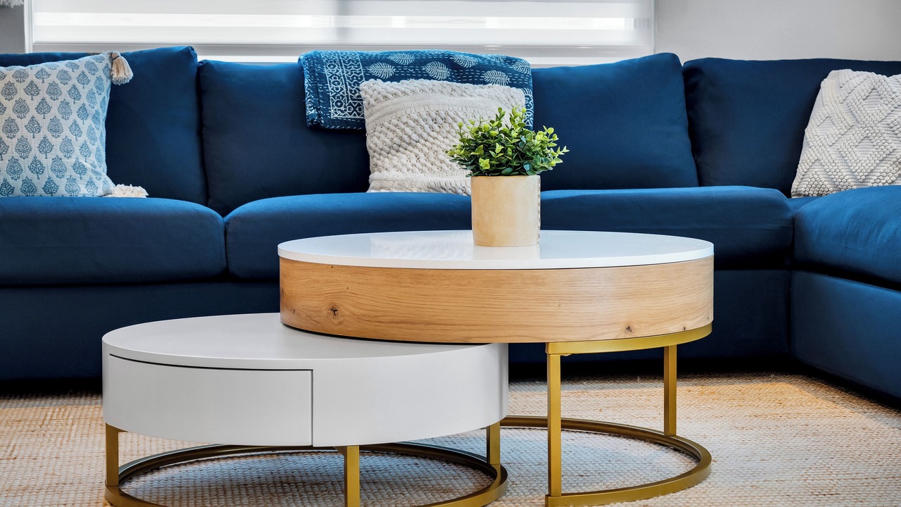 Photo of Others in Hollywood