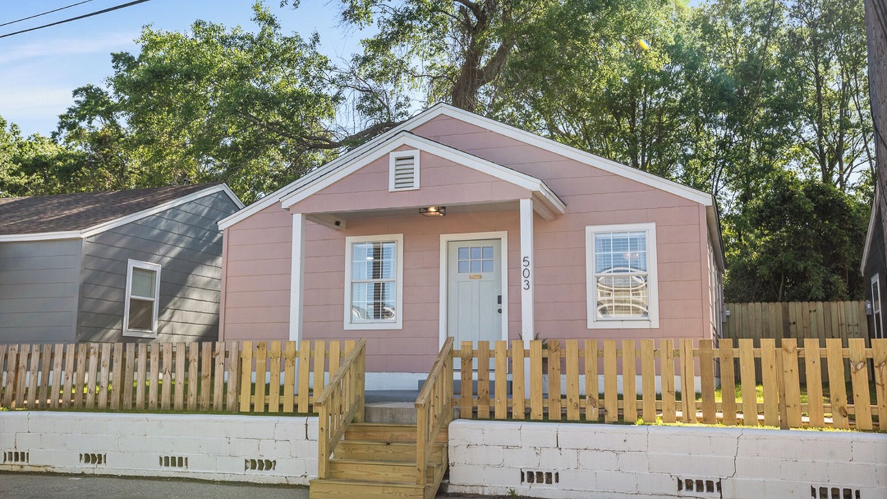Photo of Outdoor in Laurel