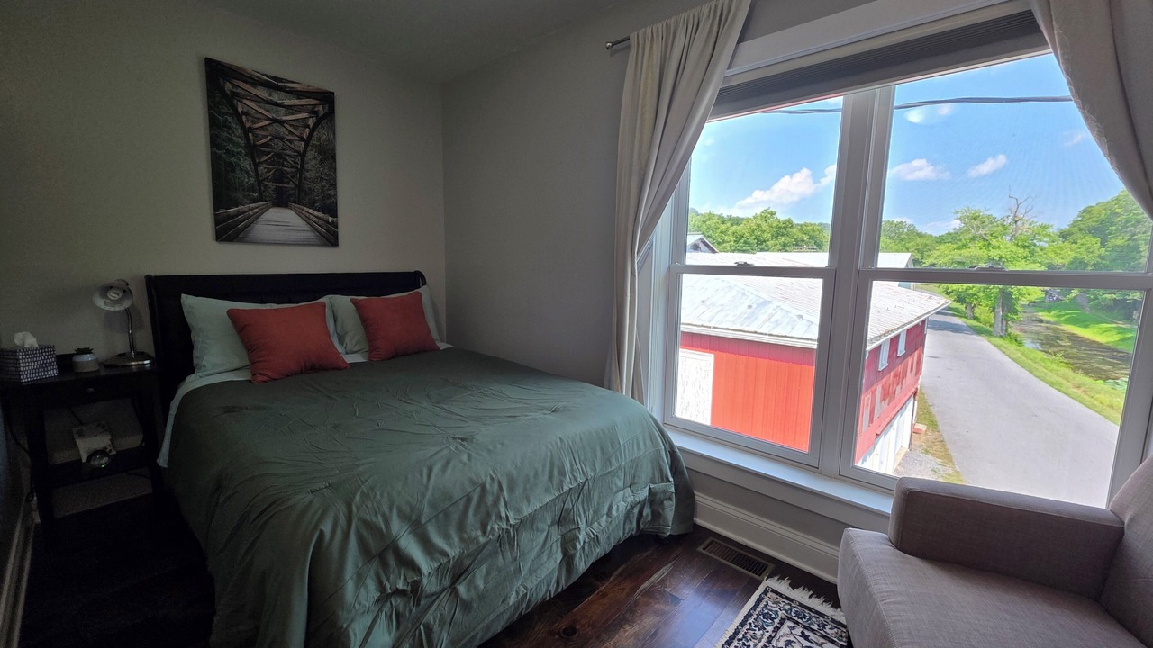 Photo of Bedroom in Hancock