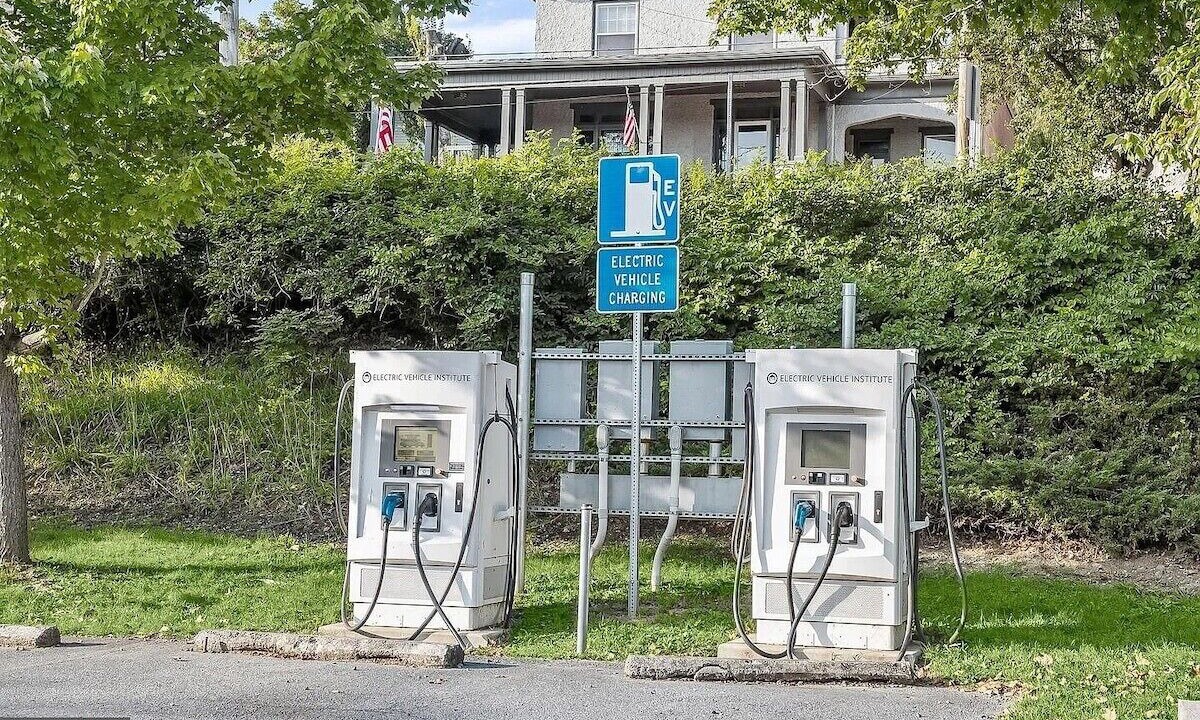 Photo of Outdoor in Hancock