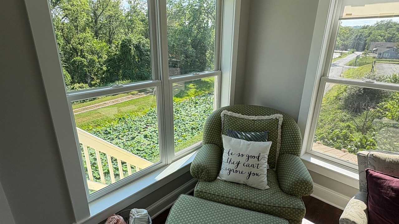 Photo of Livingroom in Hancock