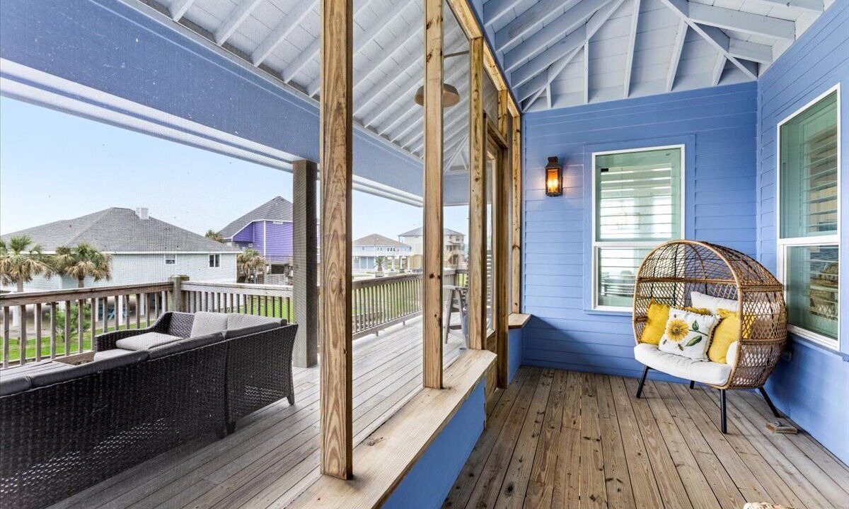 Photo of Patio Balcony in Port Bolivar
