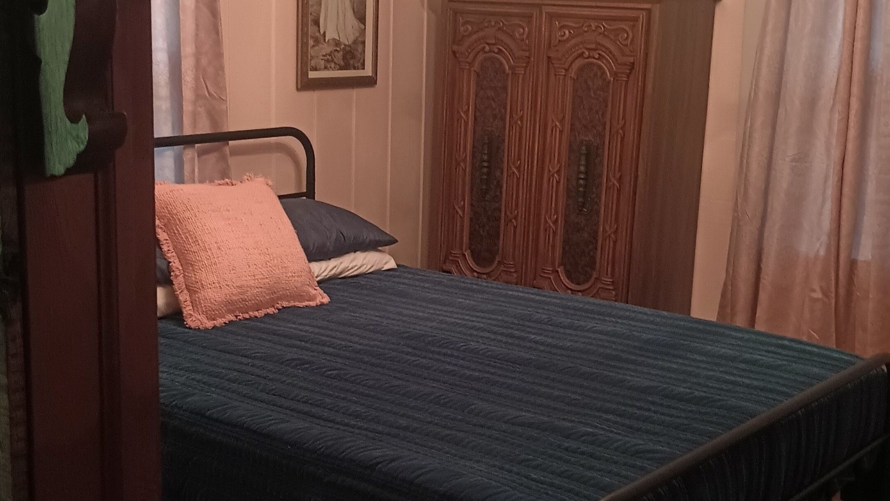 Photo of Bedroom in Lynn