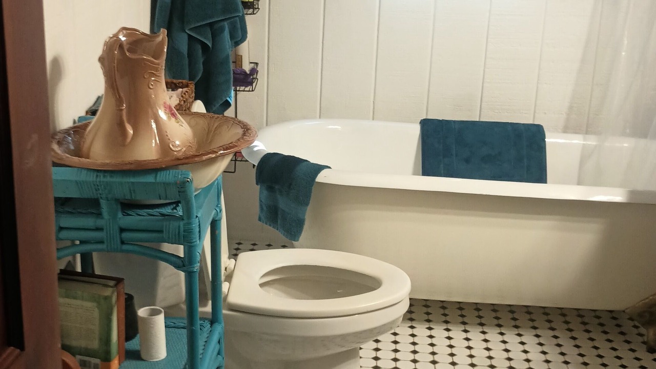 Photo of Bathroom in Lynn