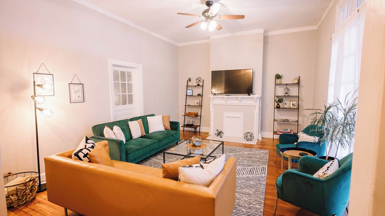 Photo of Livingroom in Danville
