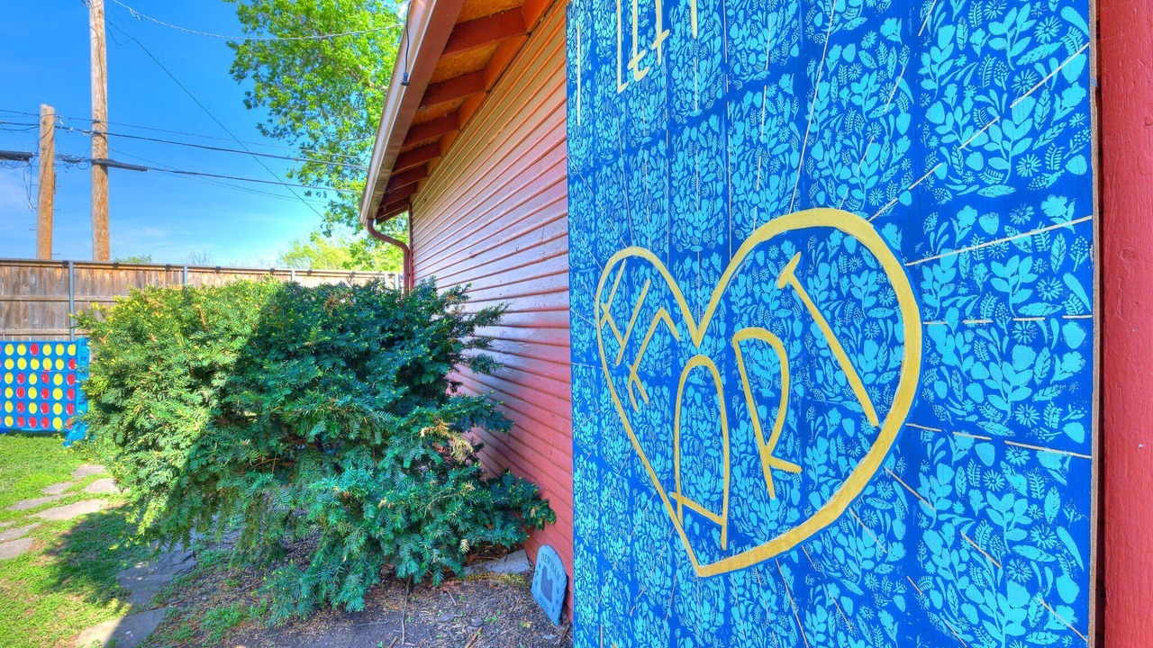 Photo of Outdoor in Cherry Street