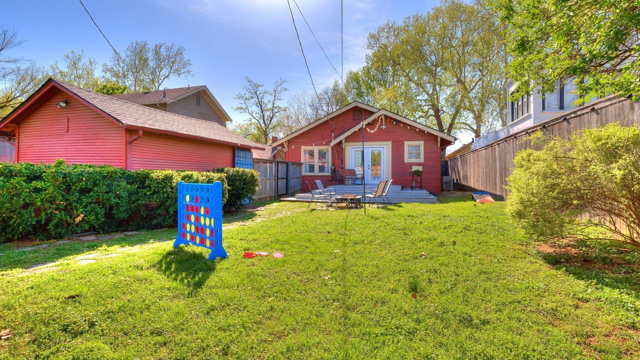 Photo of Outdoor in Cherry Street