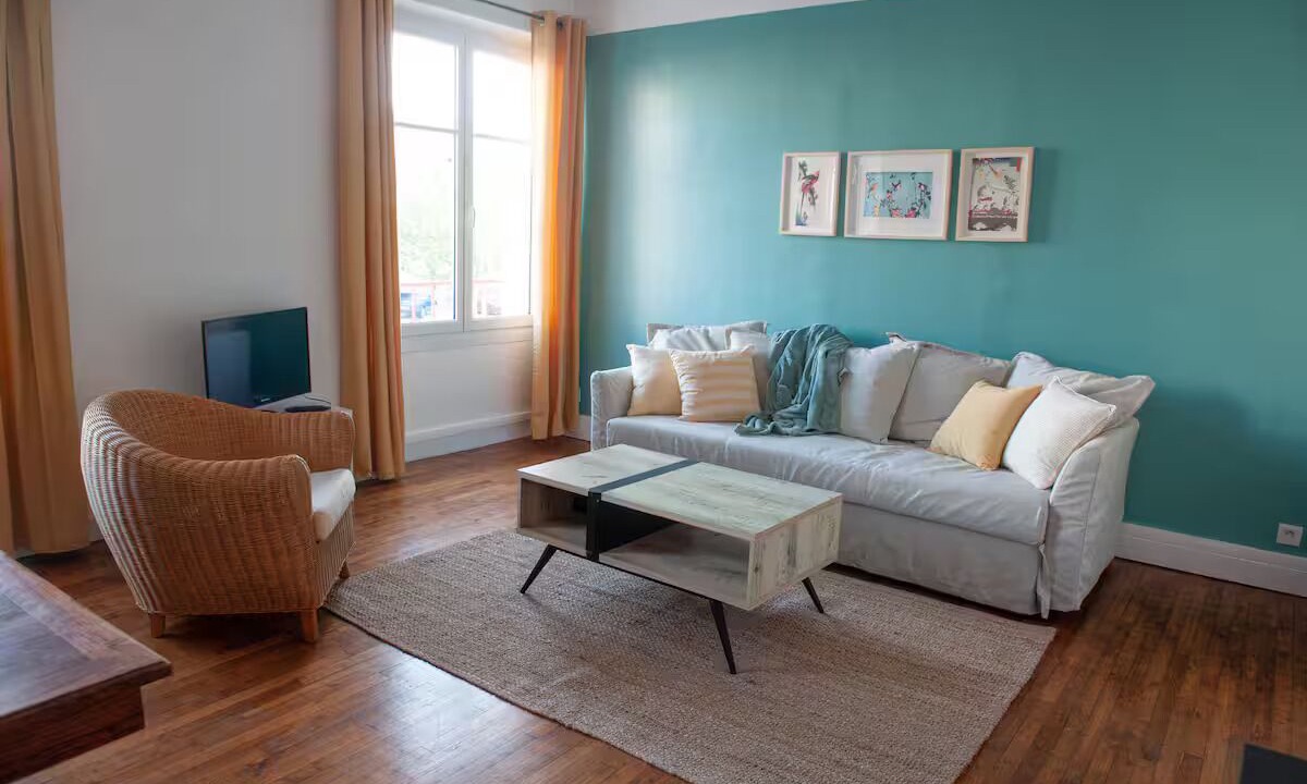 Photo of Livingroom in Rive Droite