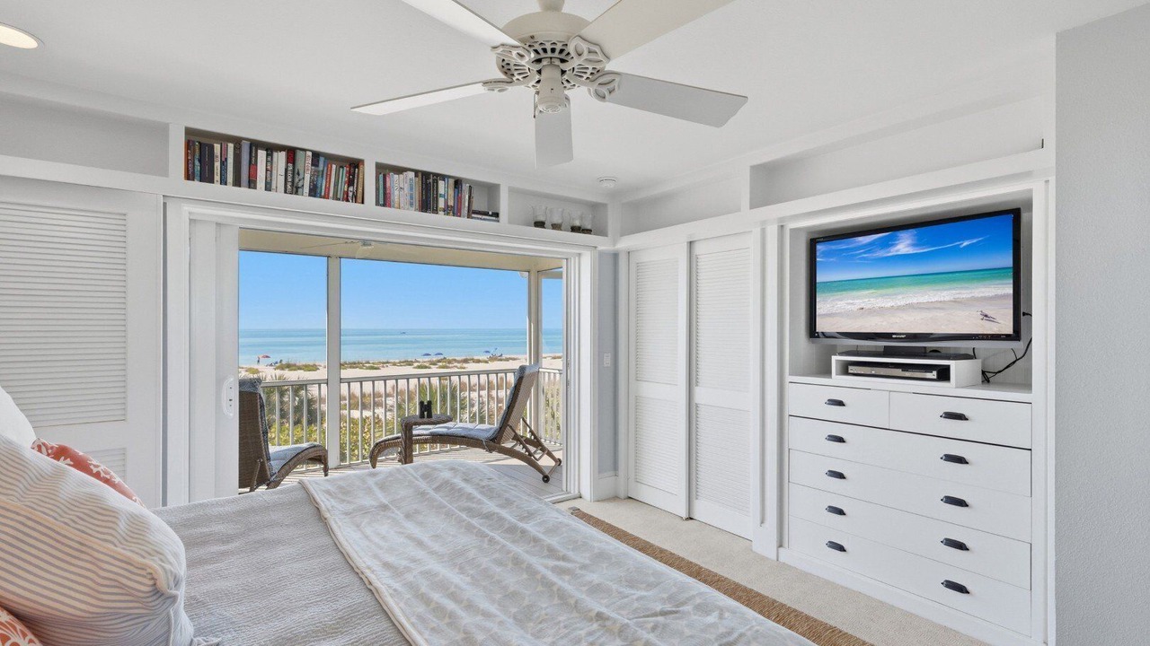 Photo of Bedroom in Boca Grande