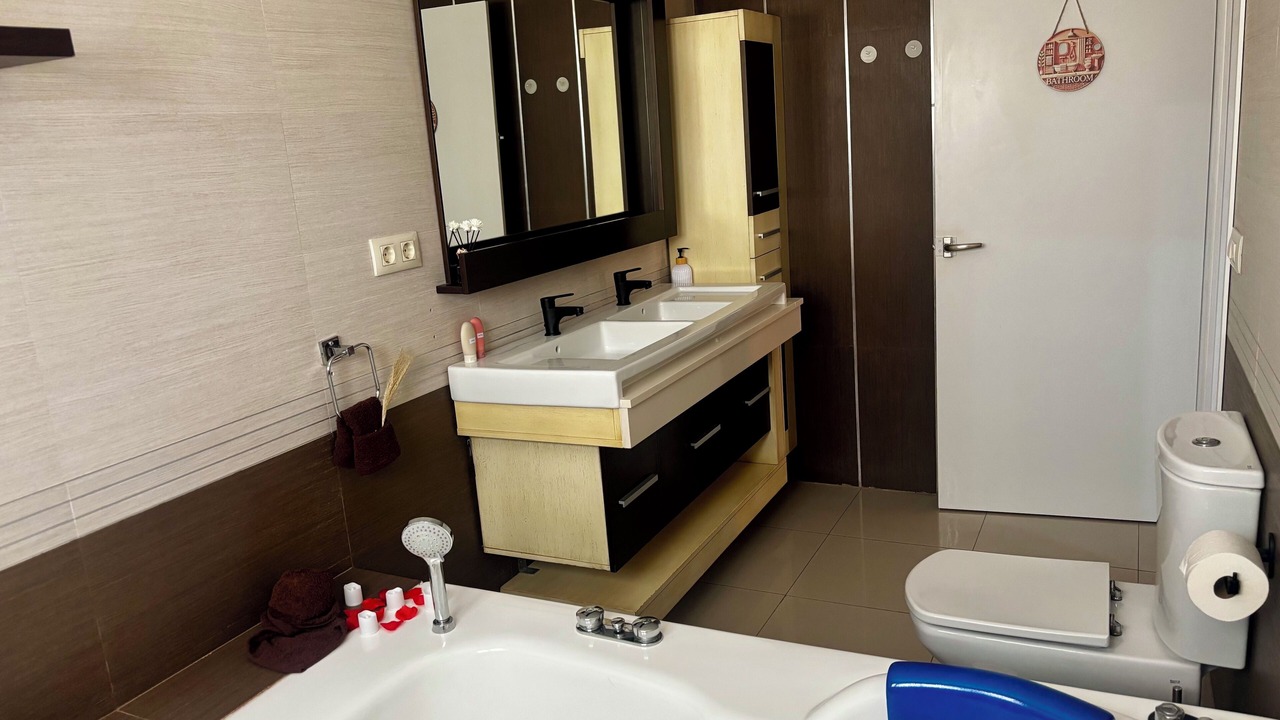 Photo of Bathroom in Moralet