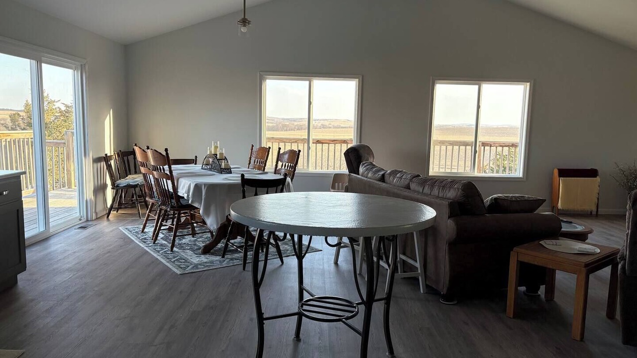 Photo of Livingroom in Valley County
