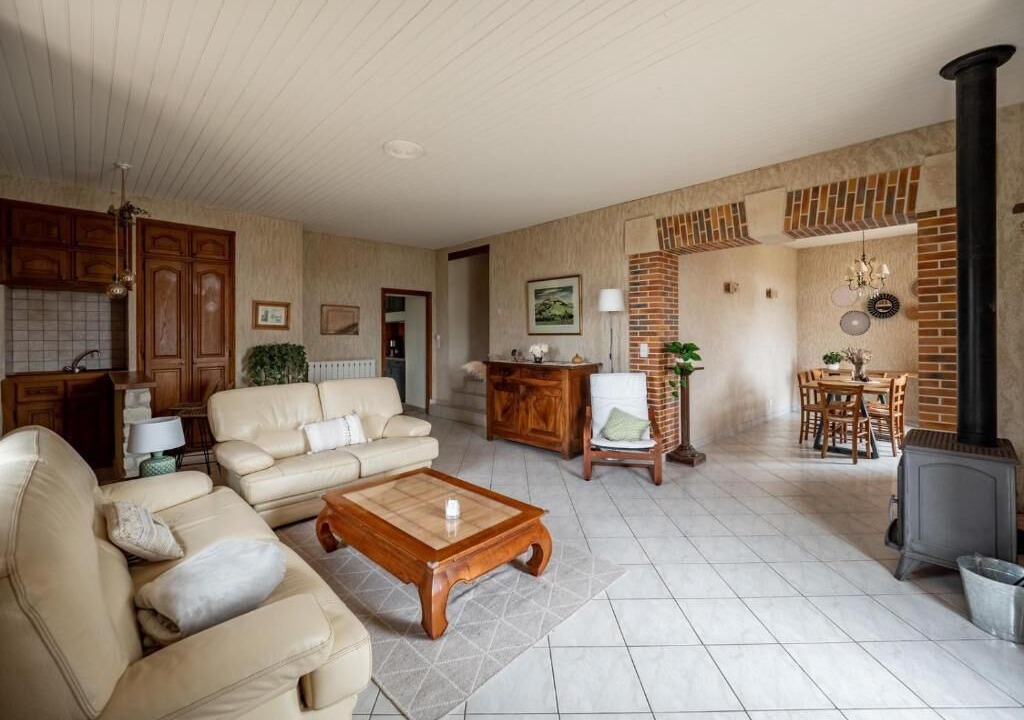 Photo of Livingroom in Villeneuve-sur-Vere