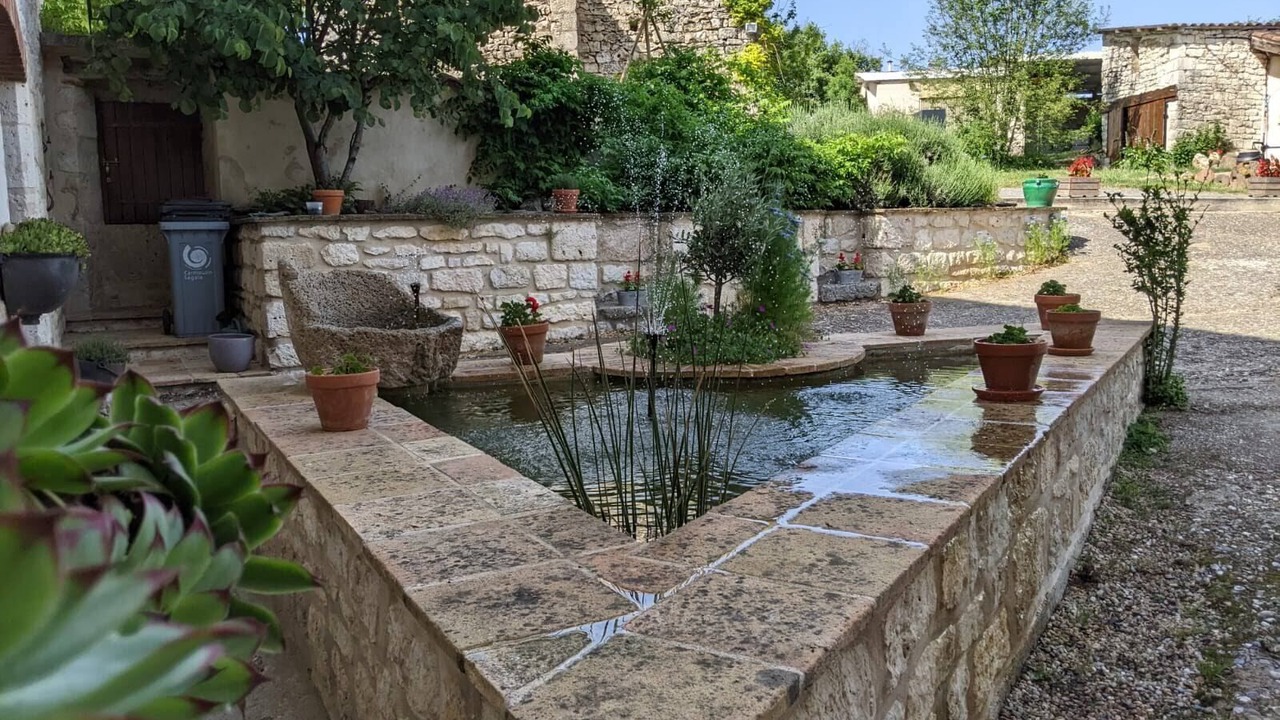 Photo of Outdoor in Villeneuve-sur-Vere