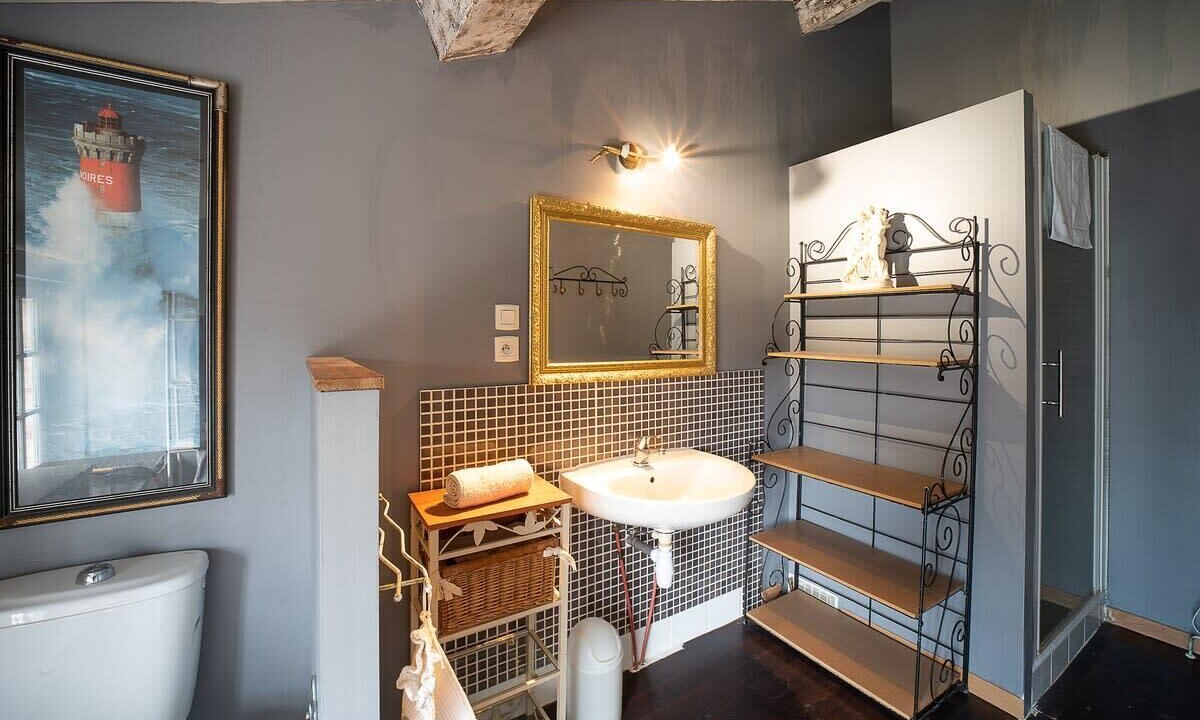 Photo of Bathroom in Saleilles