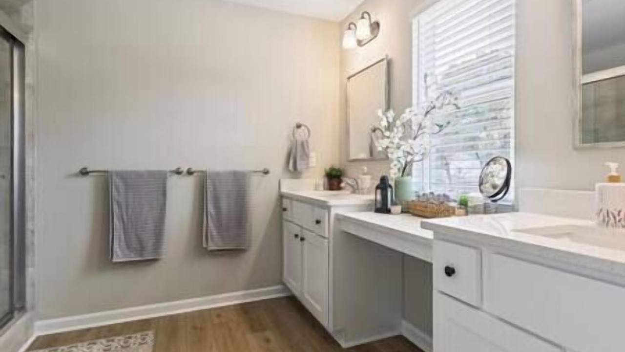 Photo of Bathroom in East Ocean View