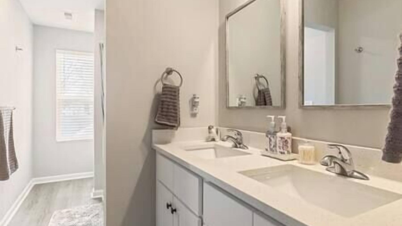 Photo of Bathroom in East Ocean View