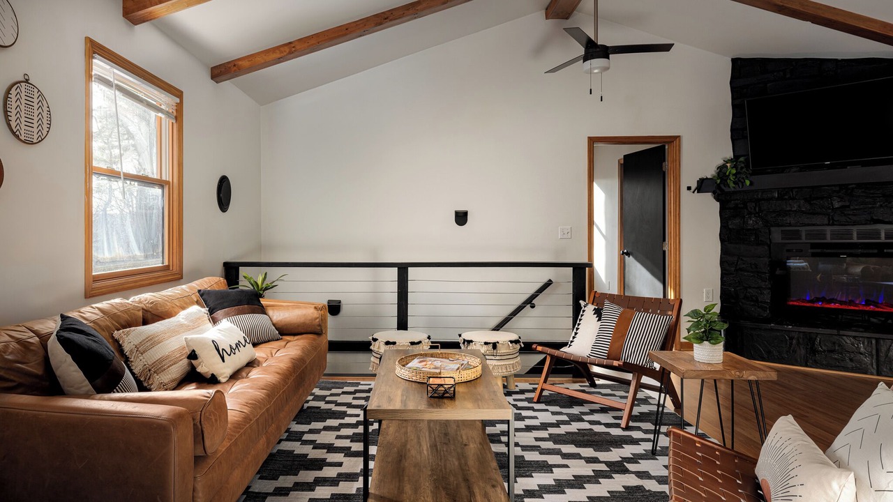 Photo of Livingroom in Shenandoah
