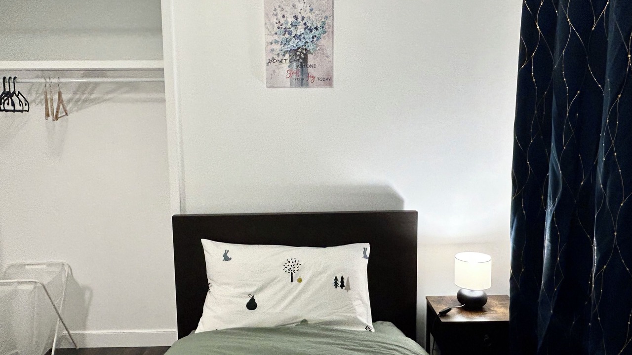 Photo of Bedroom in Thompson