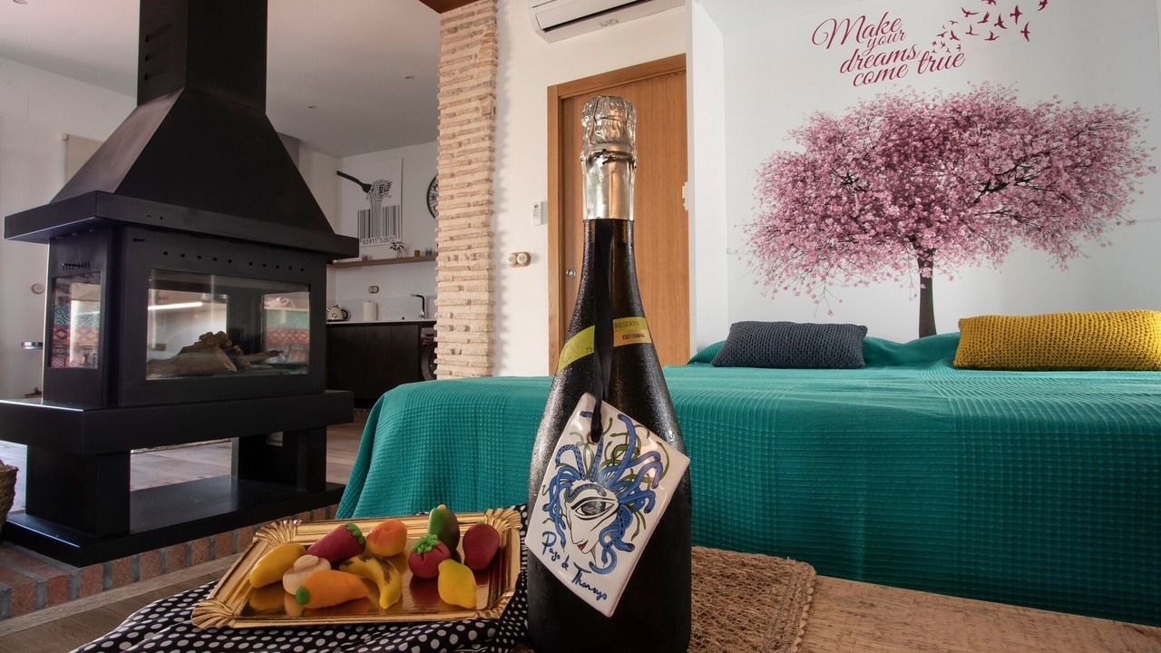 Photo of Others in Potries
