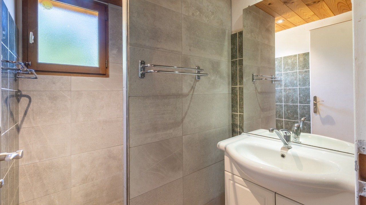 Photo of Bathroom in Darbres
