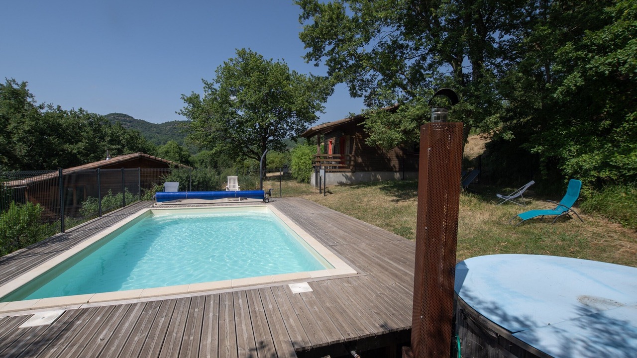 Photo of Outdoor in Darbres