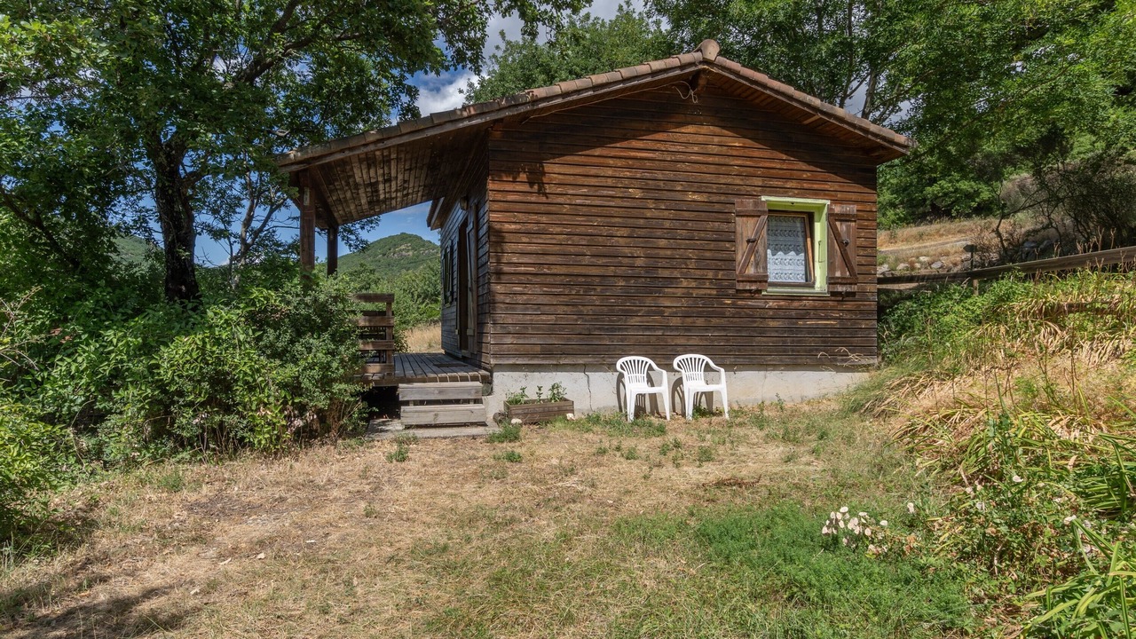 Photo of Outdoor in Darbres