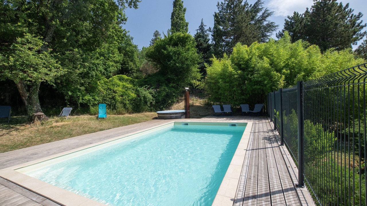 Photo of Outdoor in Darbres