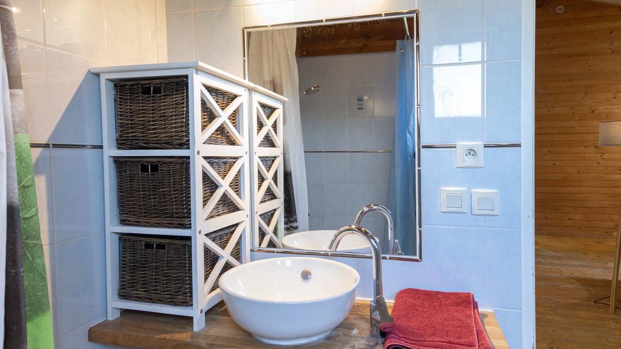 Photo of Bathroom in Darbres