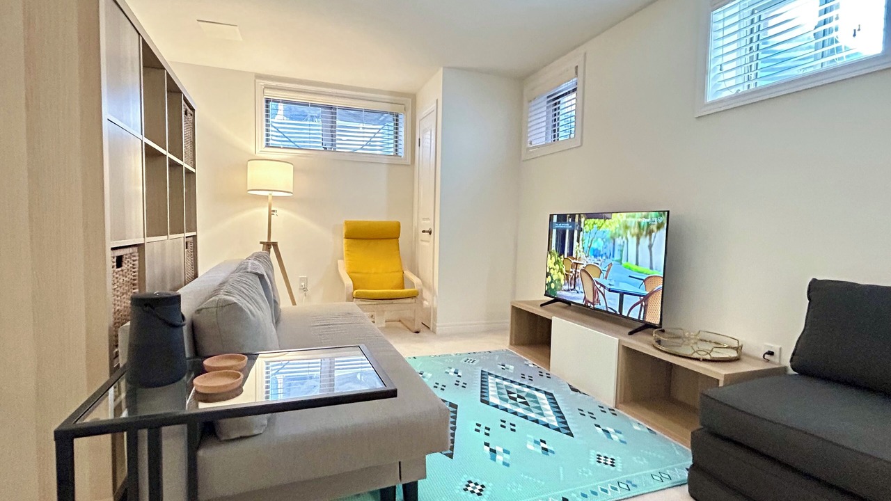 Photo of Livingroom in Milton