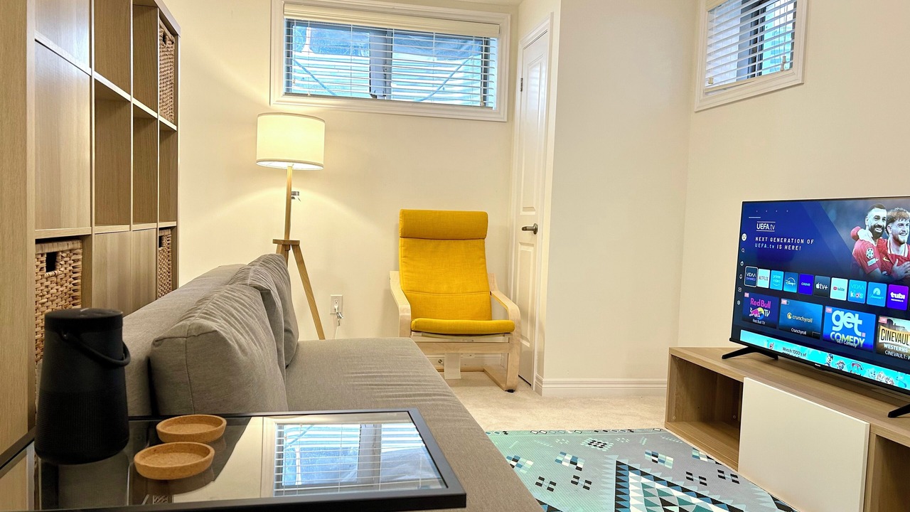 Photo of Livingroom in Milton