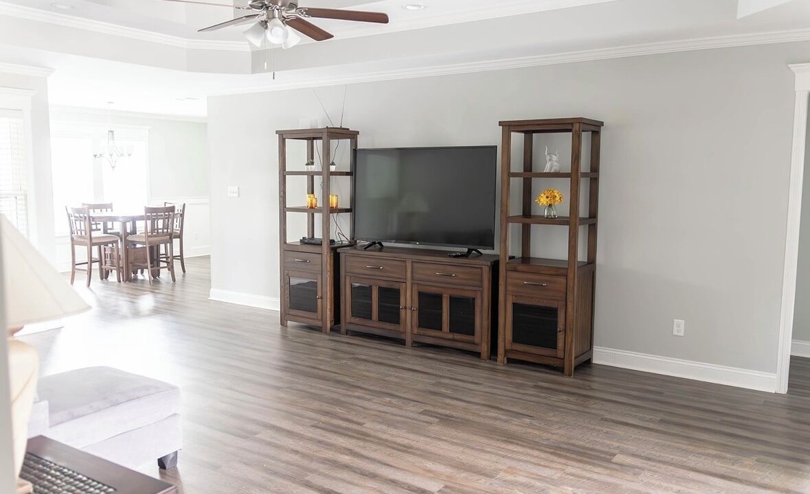 Photo of Livingroom in Lake Park