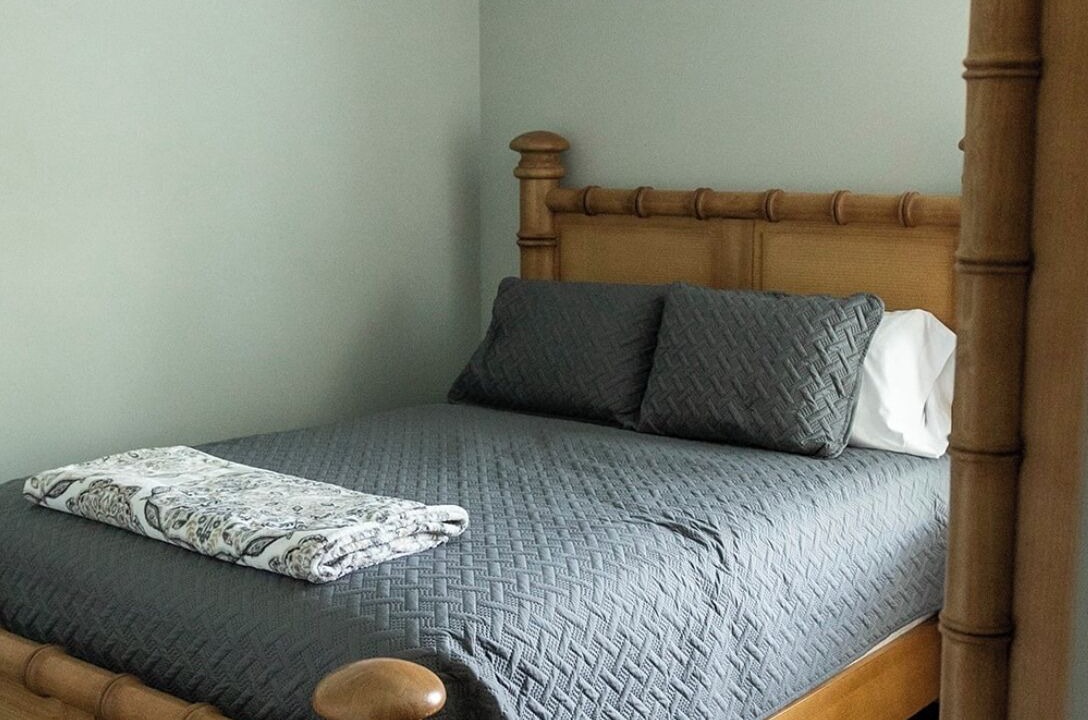 Photo of Bedroom in Lake Park