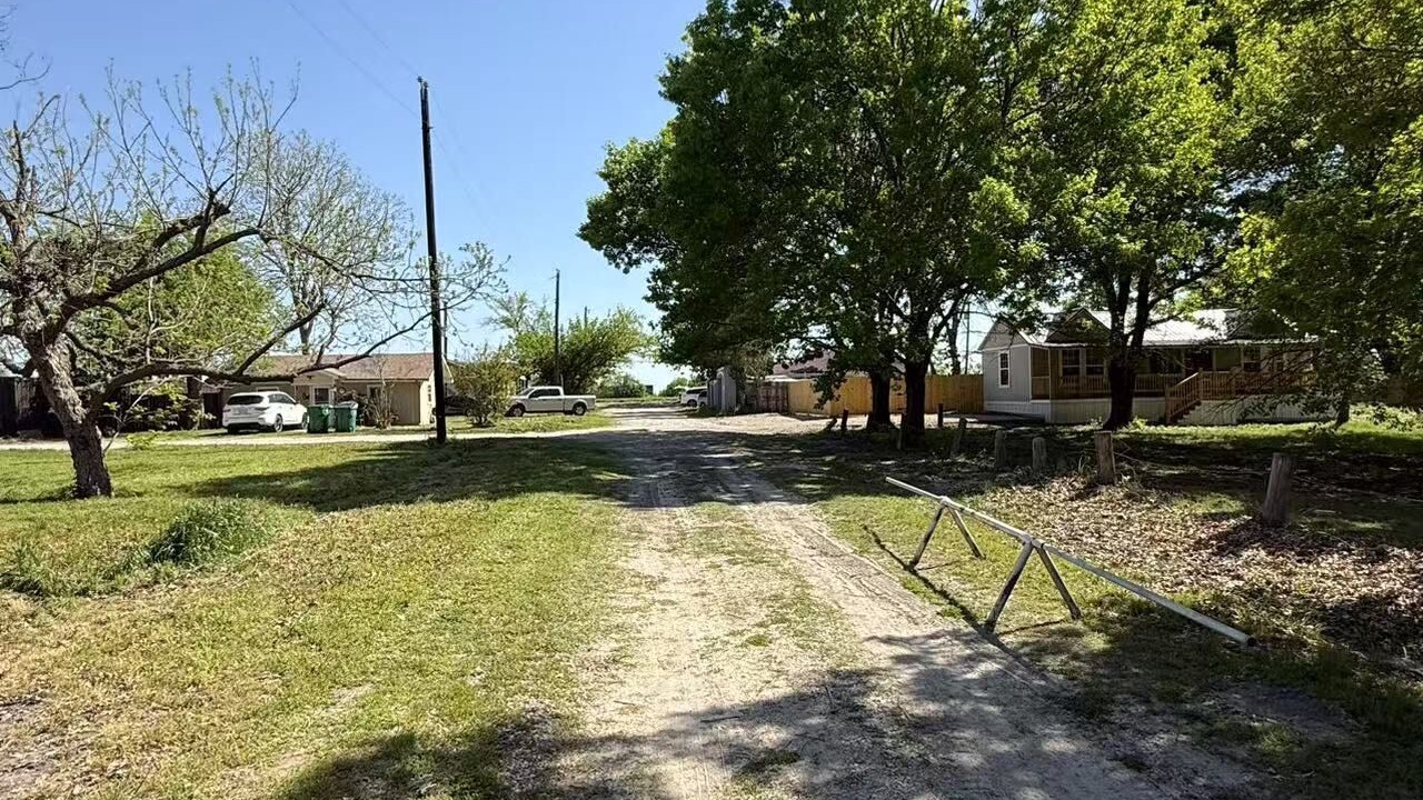 Photo of Others in Wylie
