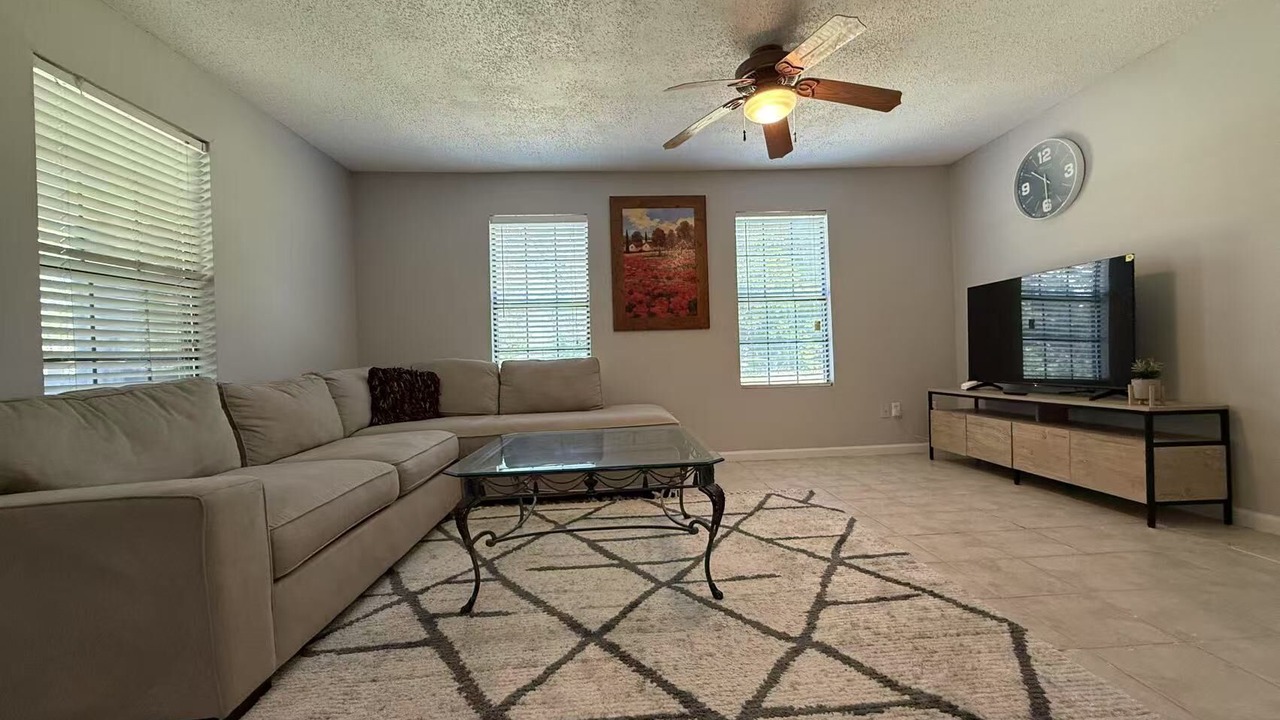 Photo of Livingroom in Wylie