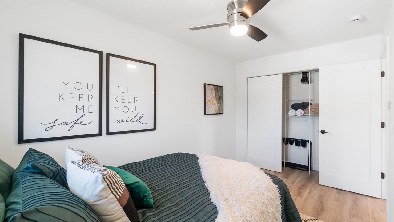 Photo of Bedroom in Clear Lake