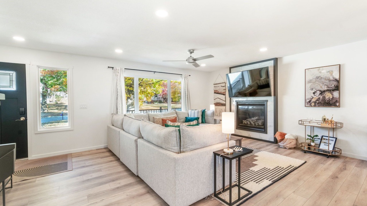 Photo of Livingroom in Clear Lake