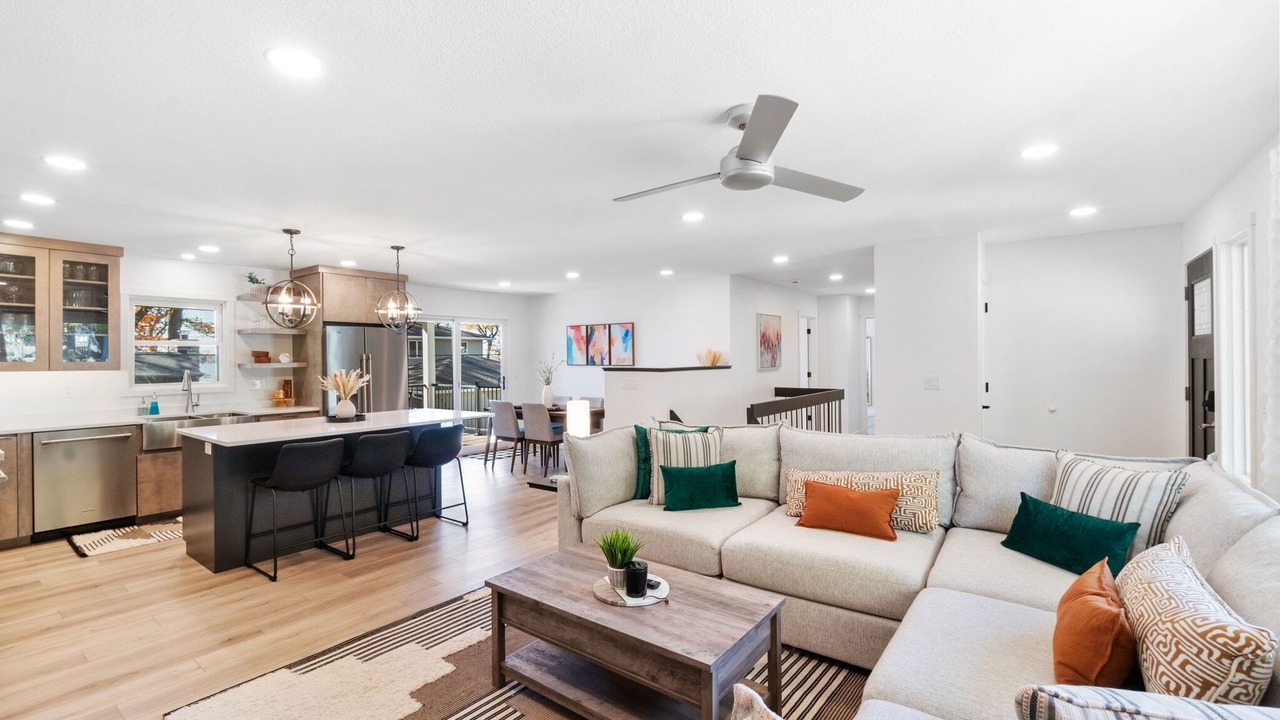 Photo of Livingroom in Clear Lake