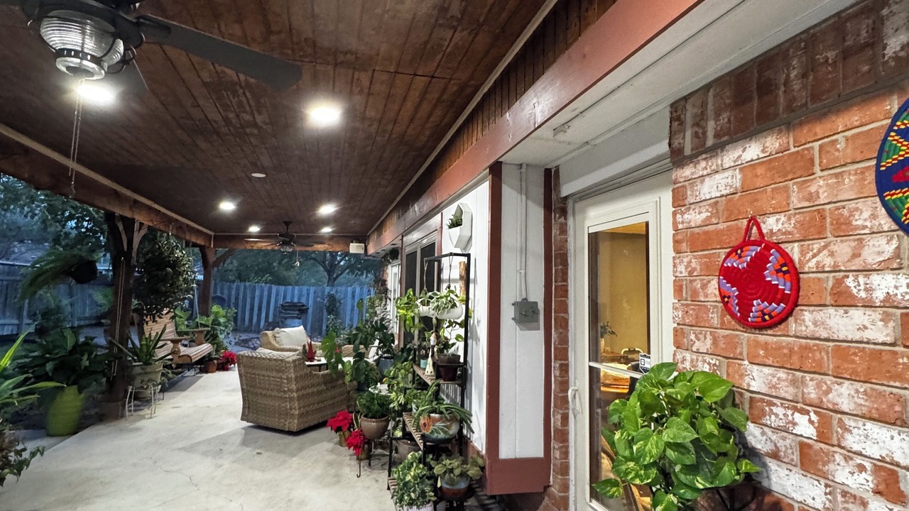 Photo of Patio Balcony in Woodstone