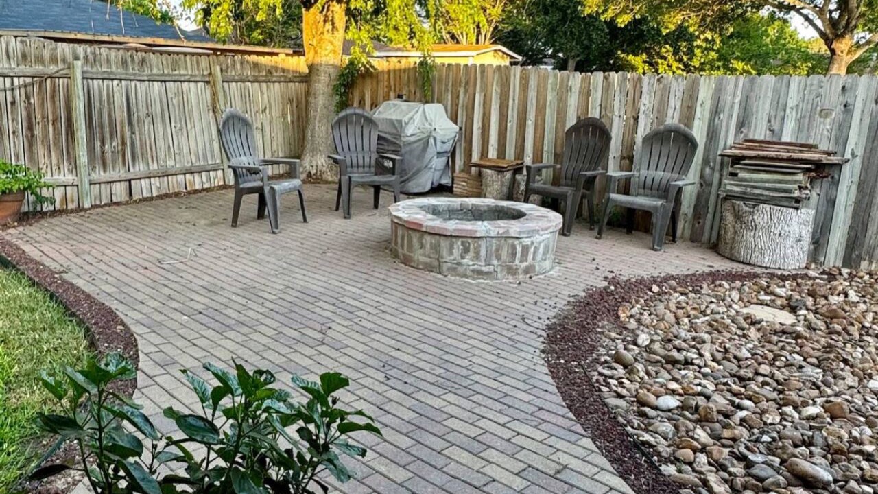 Photo of Patio Balcony in Woodstone