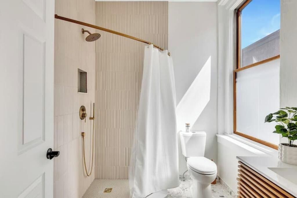 Photo of Bathroom in Downtown Syracuse